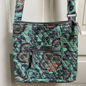 NWOT Vera Bradley Crossbody Purse Floral Teal
